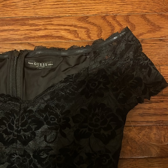 Guess Off the Shoulder Lace Dress - Picture 2 of 7